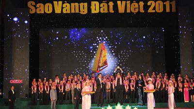 Sao vàng đất Việt 2011 vinh danh thương hiệu CMS