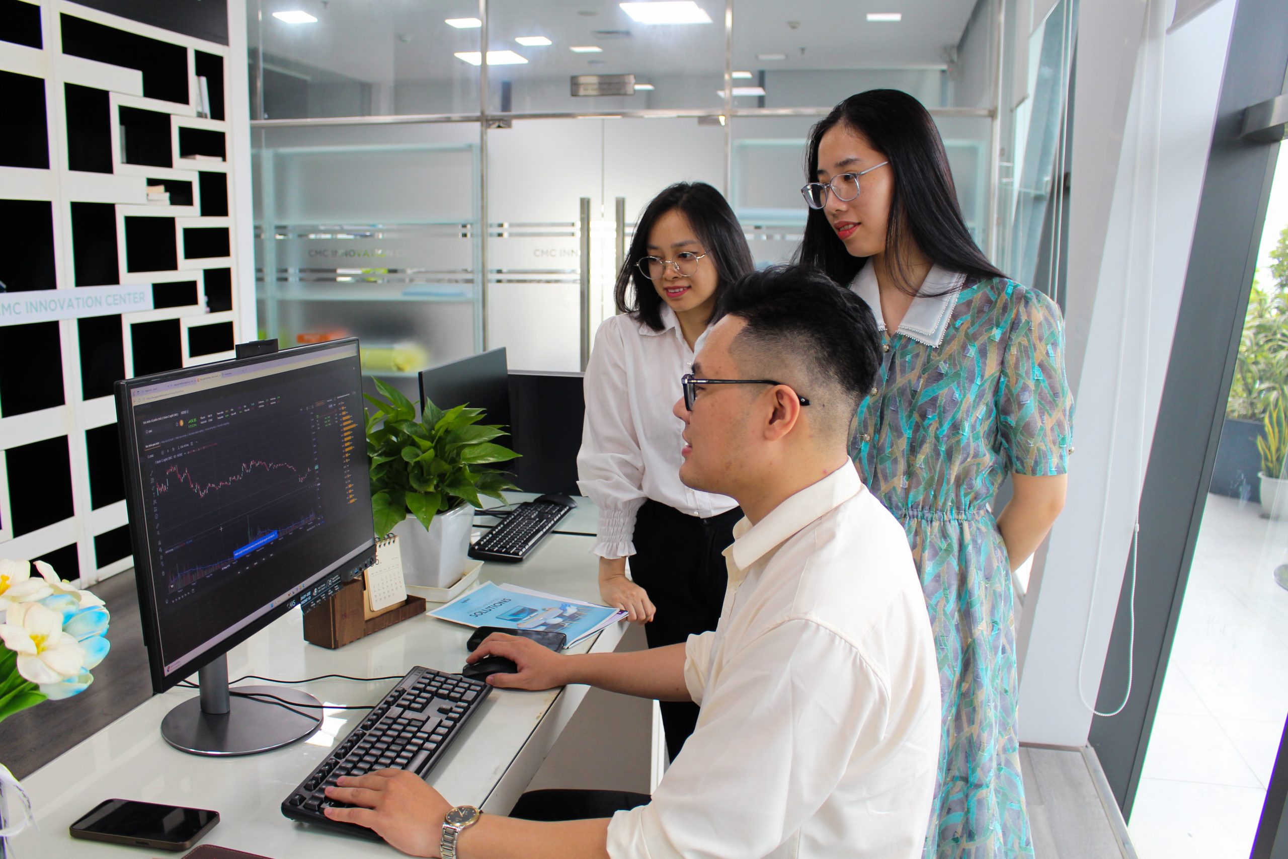 Máy tính để bàn CMS X-Pro All in One XPQ7H-I96 - 24 inch