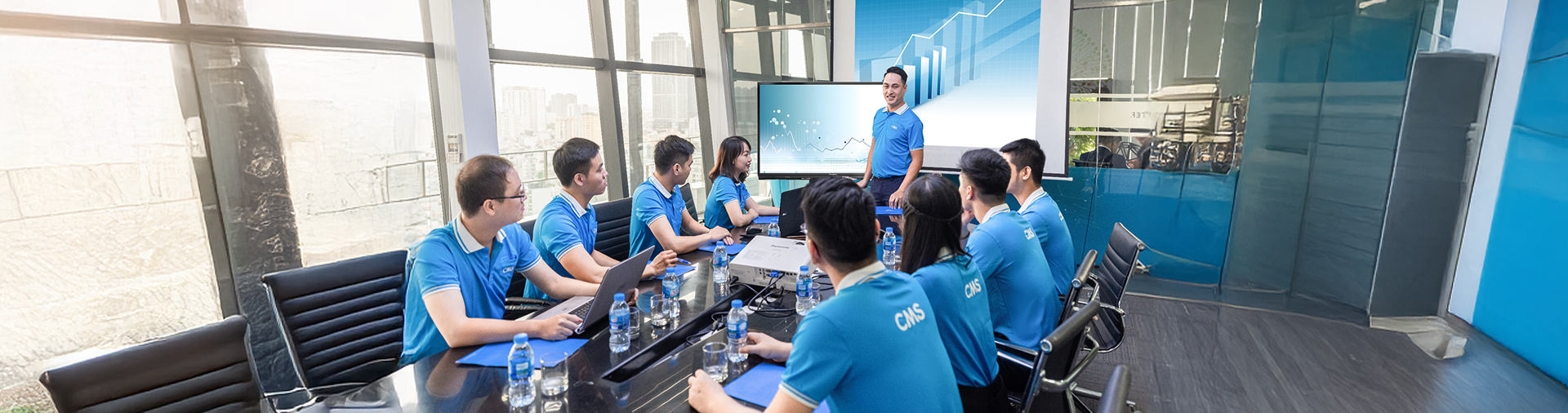 Logitech Huddle Room